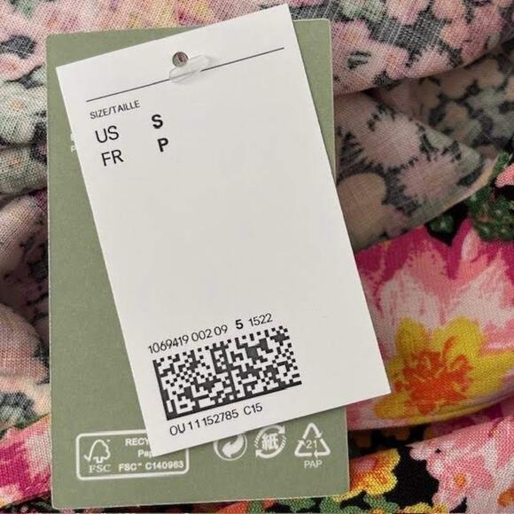 H&M Floral Loose Fit Resort Shirt Black/Floral Womens Size S - Picture 8 of 14